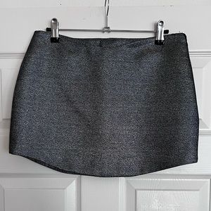 Low waist mini skirt